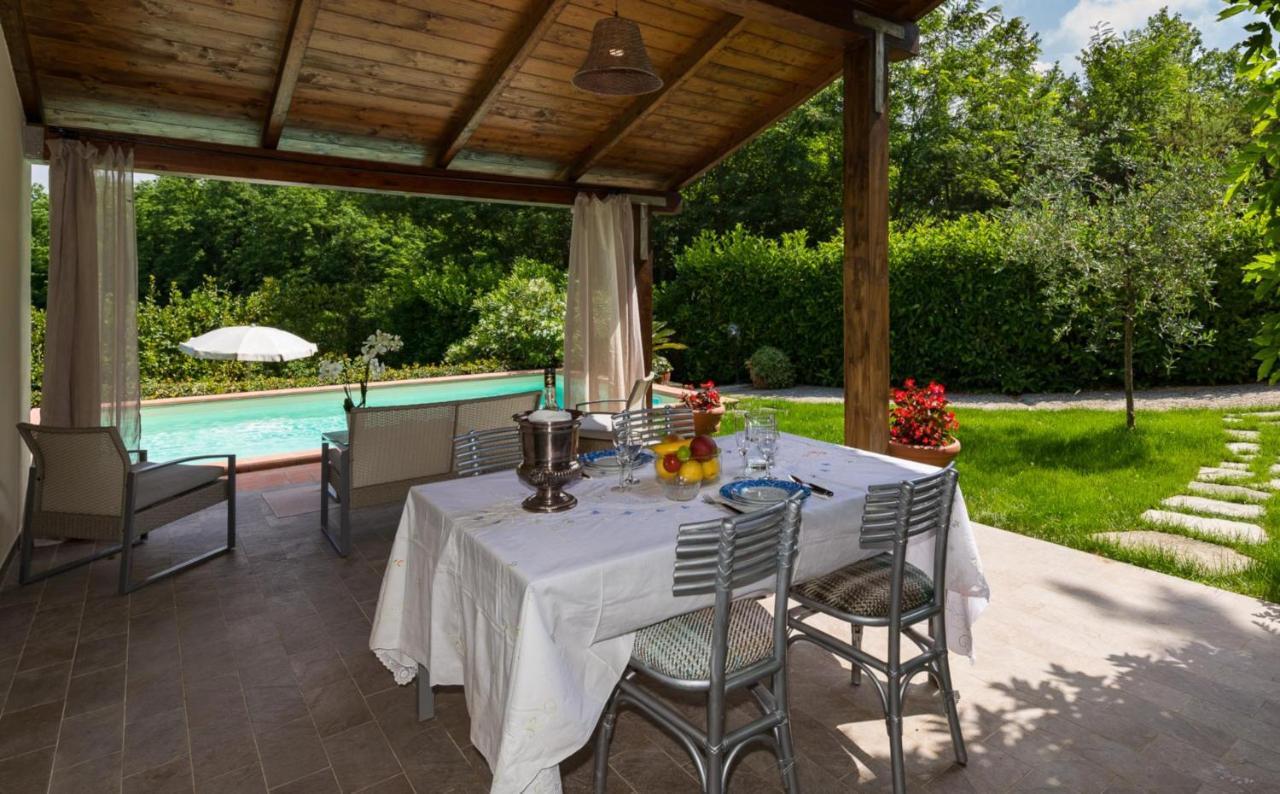 Villa Con Piscina Esclusiva Nel Verde Lucca Exteriör bild